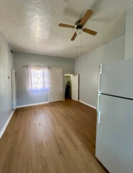 Building Photo - 6089 1/4 Cashio St