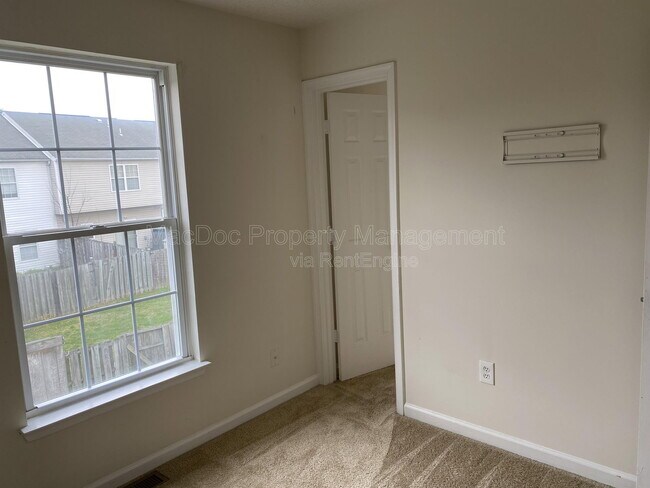 Building Photo - 2909 Broyhill Ct