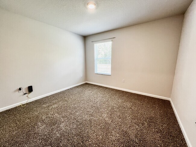 Building Photo - 3059 Heritage Plantation Blvd