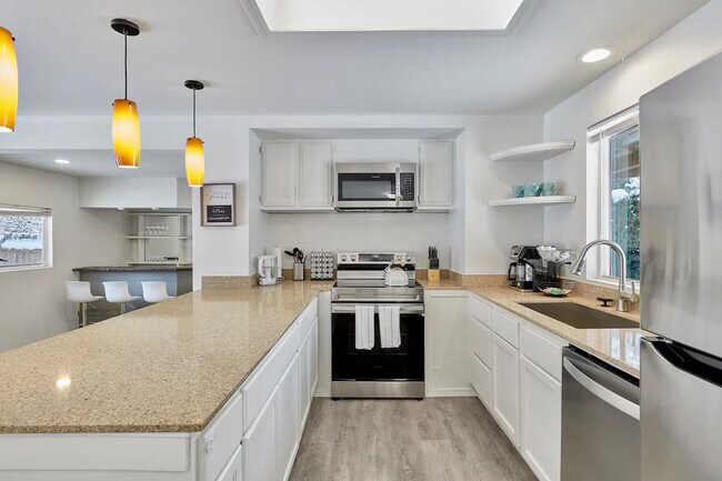 Building Photo - 629 212th St SW