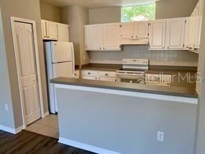 Building Photo - 2443 Legacy Lake Dr