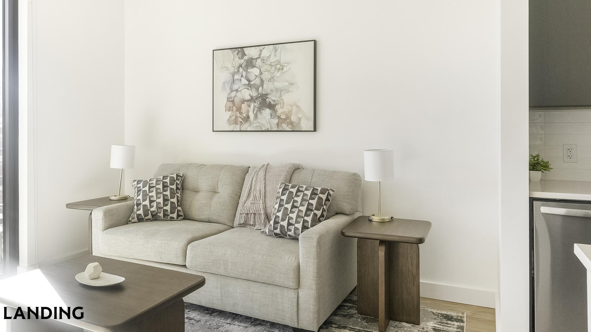 Building Photo - 1007 S Mint St