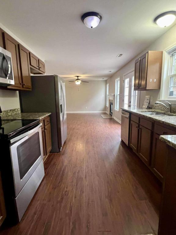 Building Photo - 5116 Goshawk Dr