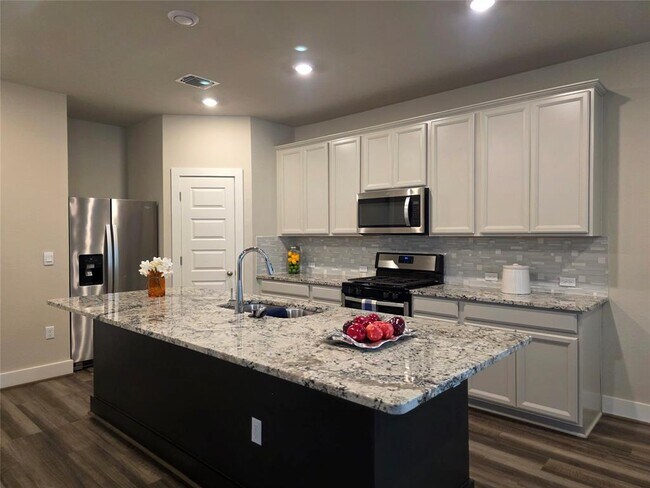 Building Photo - 7402 Taylor Knoll Ct