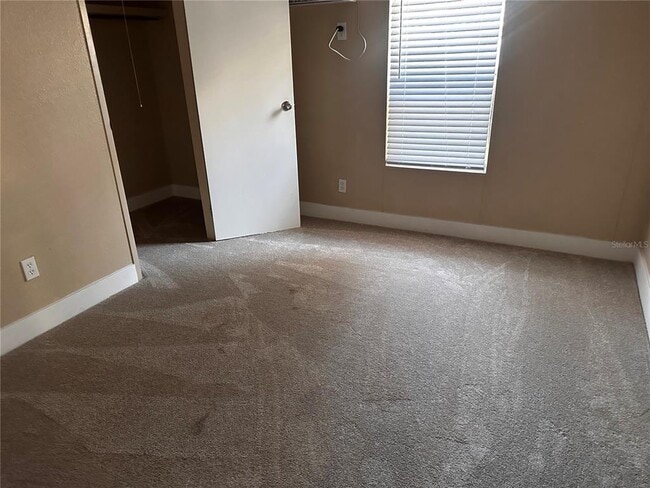 Building Photo - 12111 Anderson Dr