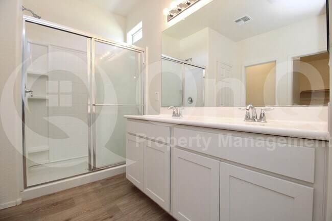 Building Photo - 17864 W Paraiso Dr
