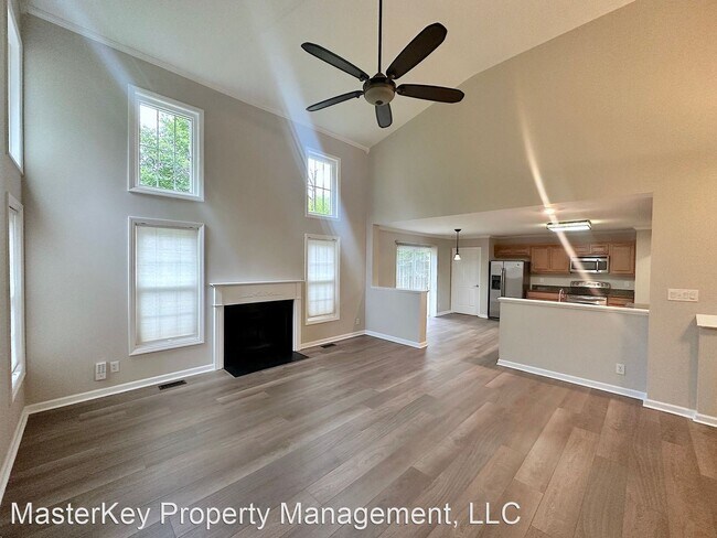 Building Photo - 4 br, 2.5 bath House - 101 Newton Grove Rd