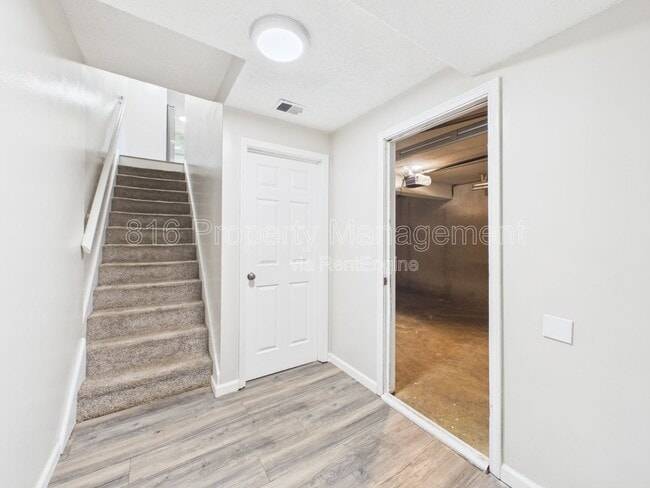 Building Photo - 3102 Eaton St