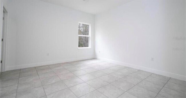 Building Photo - 2709 SW 155th Ln