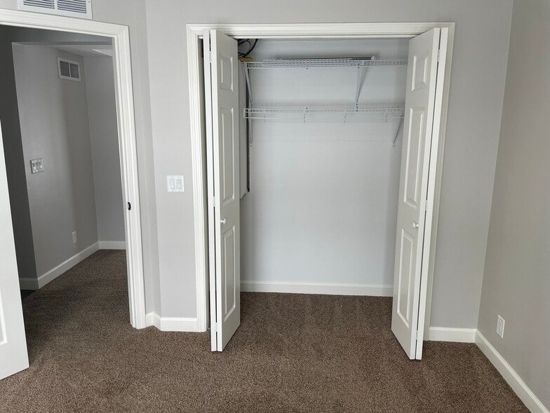 Building Photo - 6107 Appomattox Rd