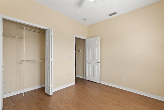 Building Photo - 711-A1a A1A Beach Blvd