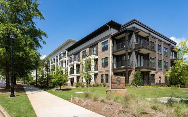 Building Photo - 10105 Westside Pkwy