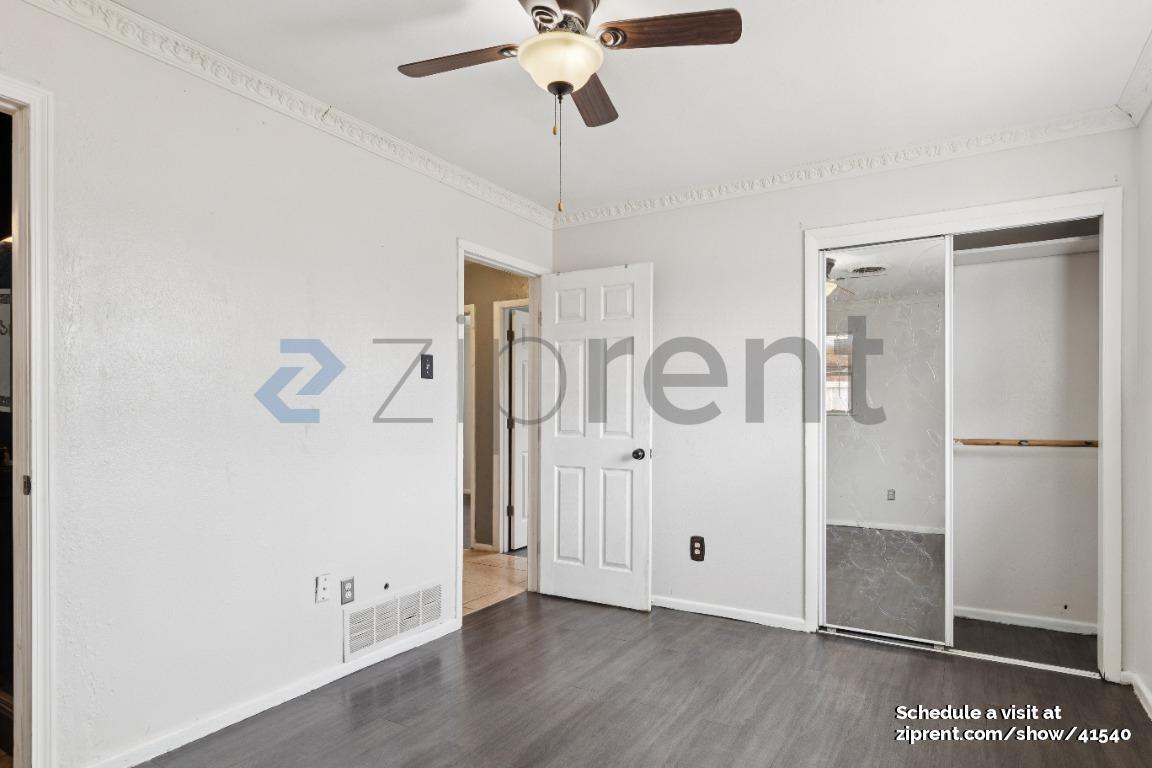Building Photo - 1624 Petroleum Dr