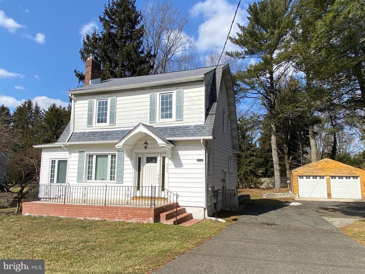 Building Photo - 329 Browning Ln