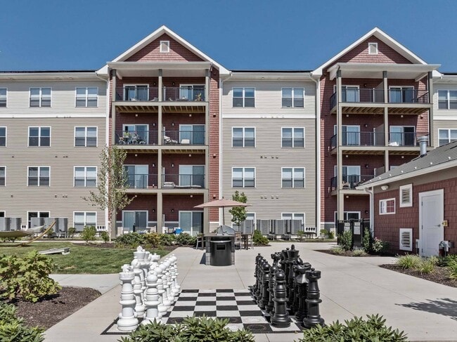 Building Photo - Millyard at Meadow Commons