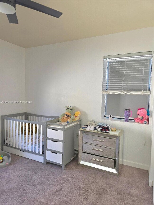 Building Photo - 24122 SW 117 Path