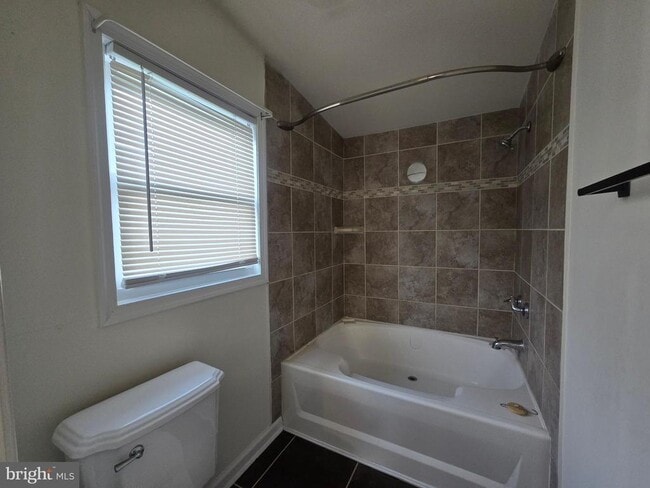 Building Photo - 103 Beth Pl