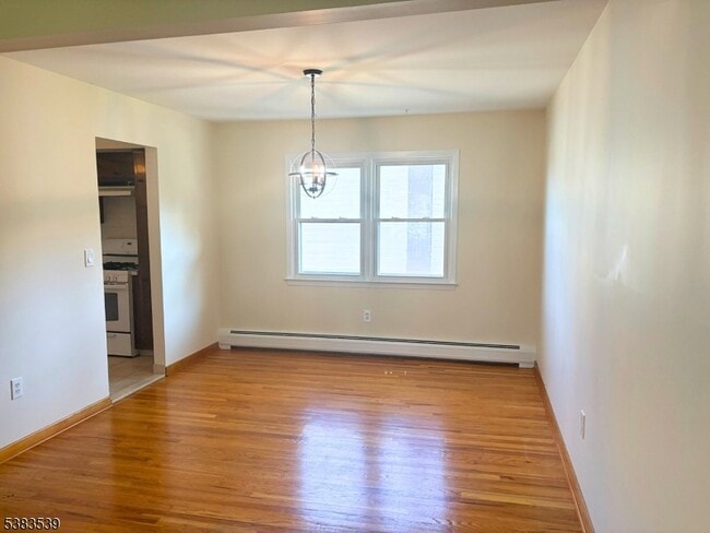 Building Photo - 51 Pasadena Pl