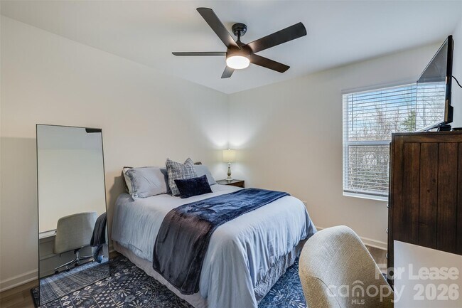 Building Photo - 12017 Basking Dr