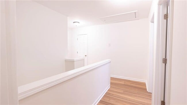 Building Photo - 2070 Hailston Dr NW