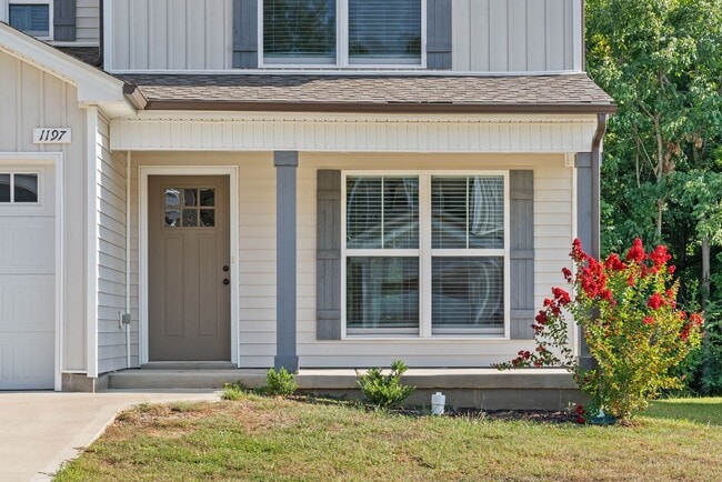 Building Photo - 3 Bedroom Home for Rent!