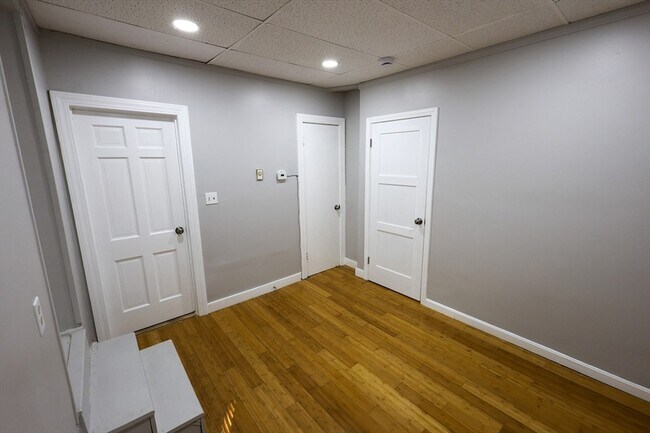 Building Photo - 43 Coleman St