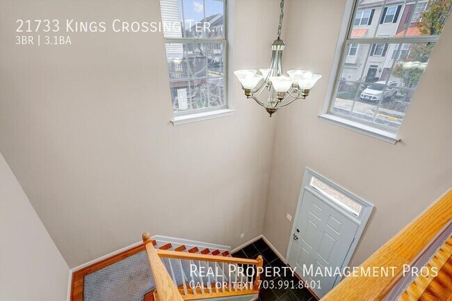 Building Photo - 21733 Kings Crossing Terrace