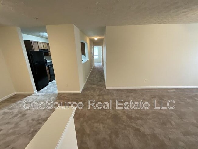 Building Photo - 1202 Fairington Club Dr