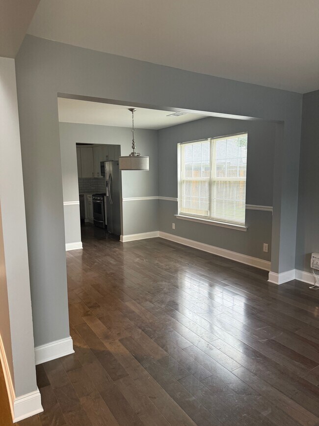 Building Photo - 402 Sam Cobb Ct