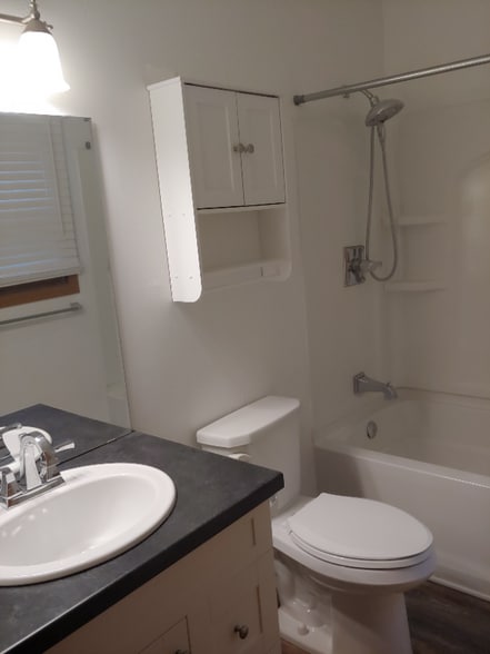 Building Photo - 1514 Beech Tree Dr