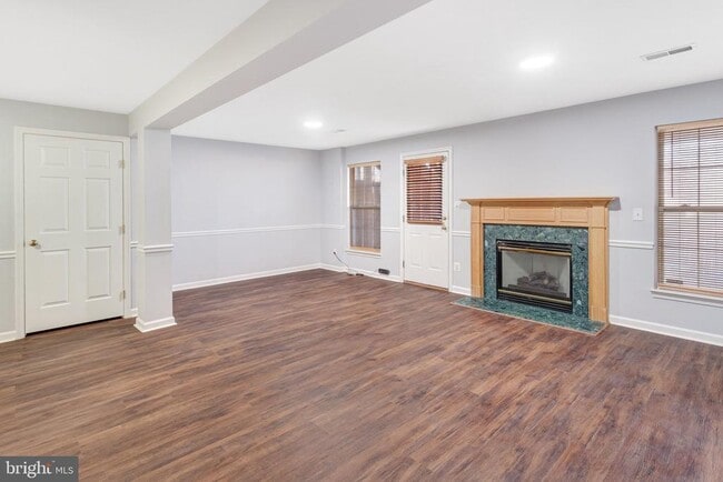 Building Photo - 2594 Sylvan Moor Ln