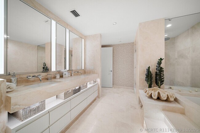 Building Photo - 3550 S Ocean Blvd