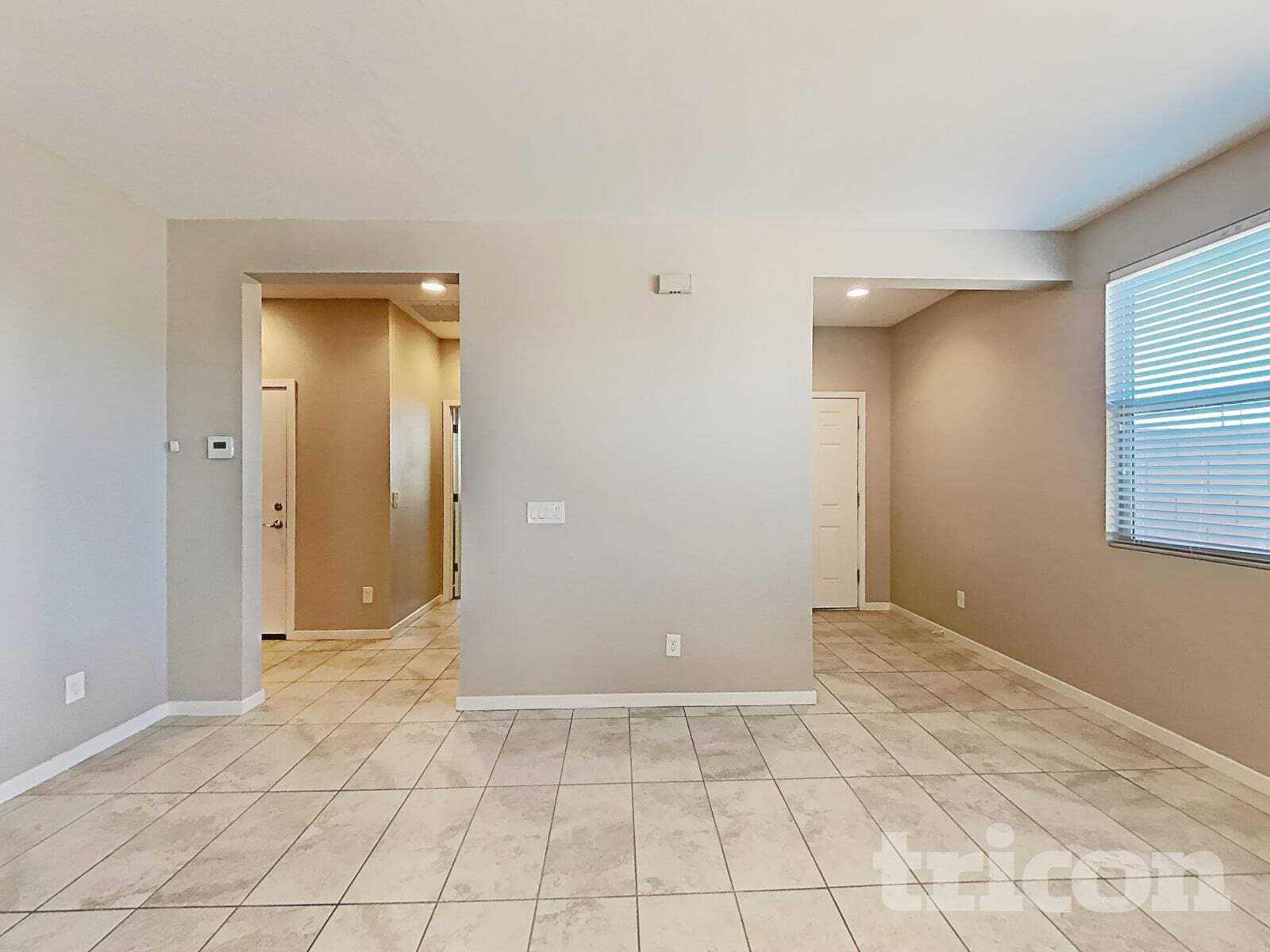Building Photo - 2422 S 236th Dr