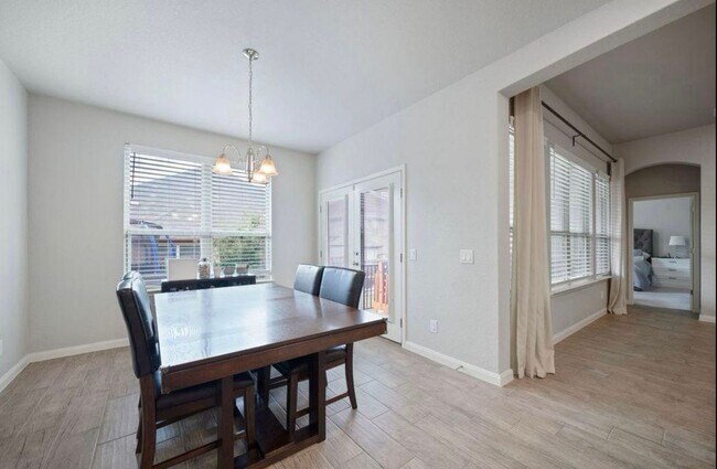 Building Photo - IMPRESSIVE 4 BD/3 BA HOME FOR RENT IN CYPR...