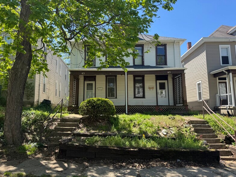 Primary Photo - 65 W Blake Ave