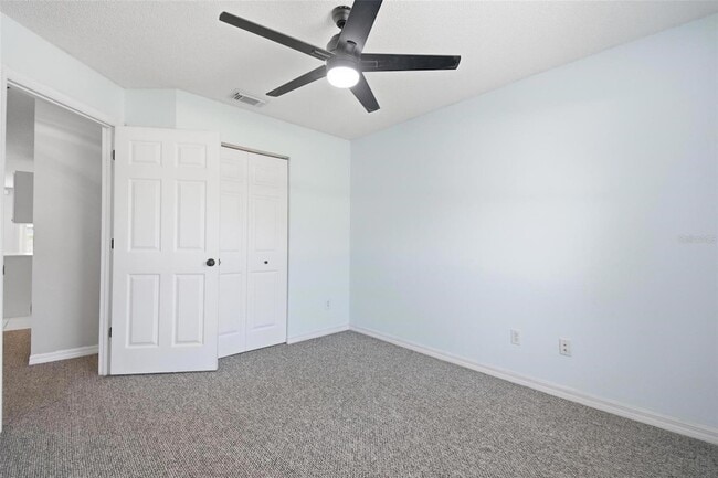 Building Photo - 14 Westmoreland Dr