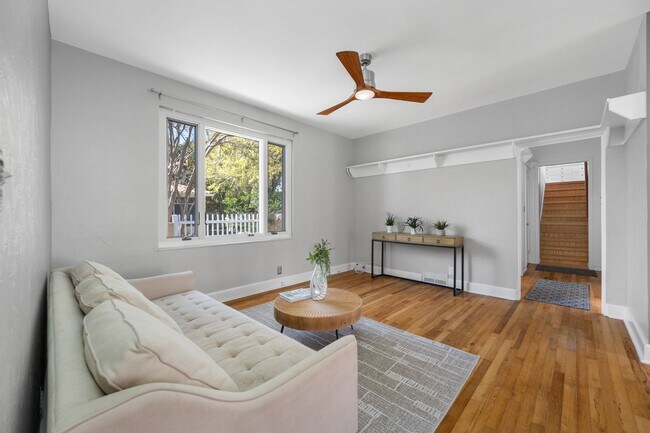 Building Photo - Historic Granada Terrace Home in St. Pete!!