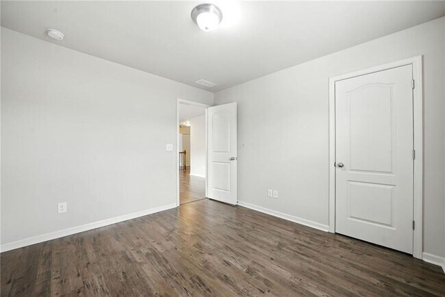 Building Photo - 2408 Chancery Mill Ln