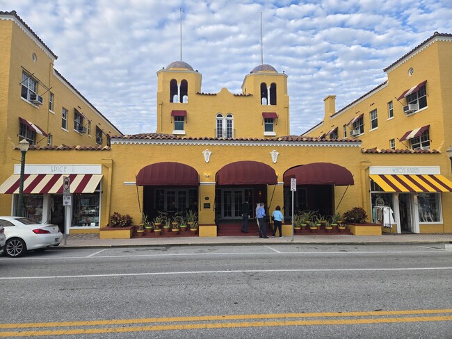 Building Photo - 309 NW 6th Ave