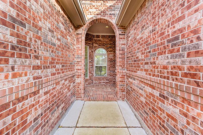 Building Photo - 9227 Mystic Falls Ln