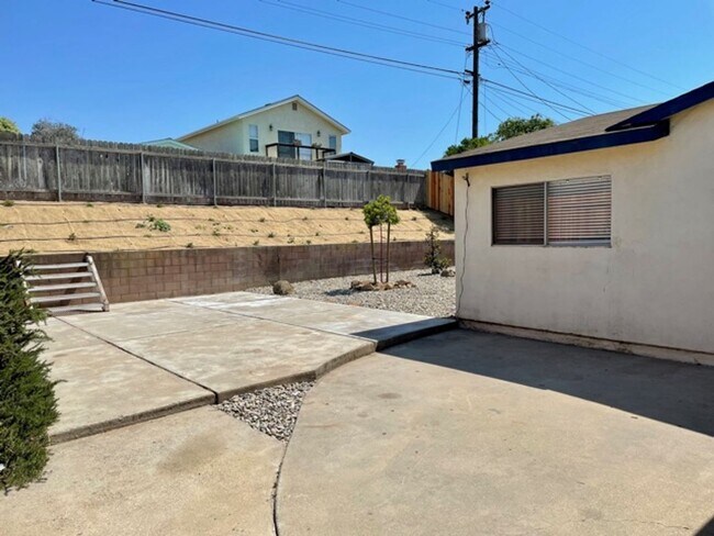 Building Photo - Renovated 3 Bedroom, 2 Bathroom Orcutt Area Home with Large Fenced Yard
