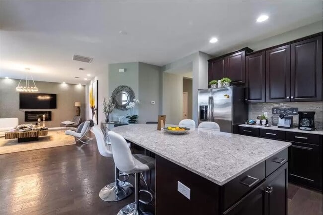 Building Photo - 15670 Citrus Heights Dr