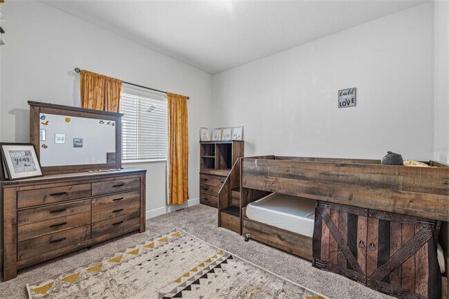 Building Photo - 5925 Silver Sun Dr