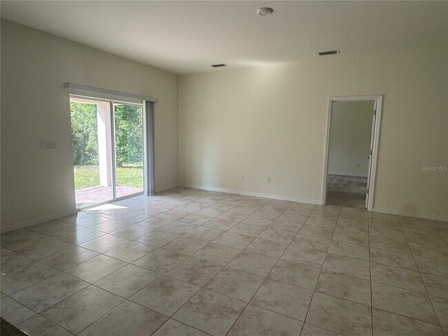 Building Photo - 108 Boxwood Ln