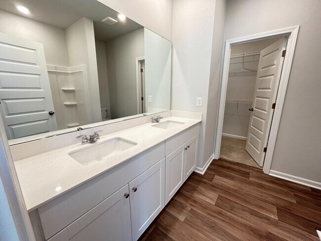 Building Photo - 762 Sturdy Root Pl