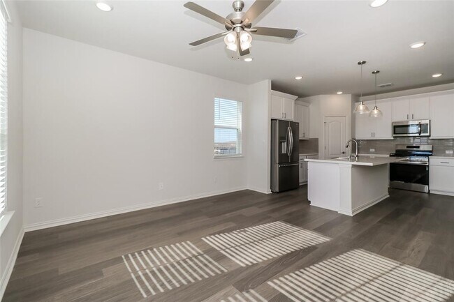 Building Photo - 530 Ansley Ct