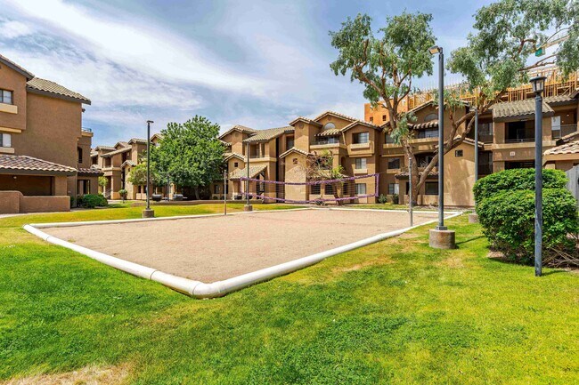 Building Photo - Yugo Tempe Villas