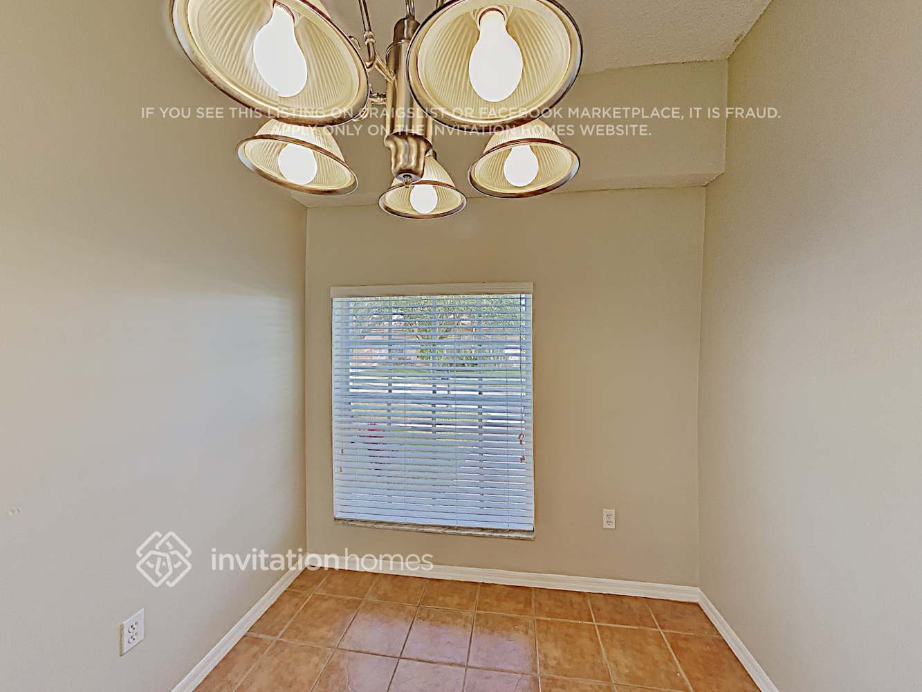Building Photo - 10698 SW 20th Ct
