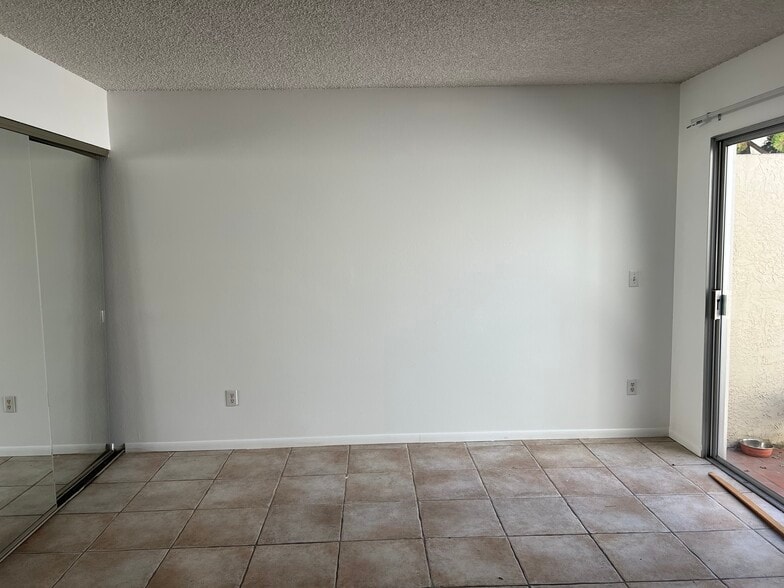 Building Photo - 6248 Caminito Araya