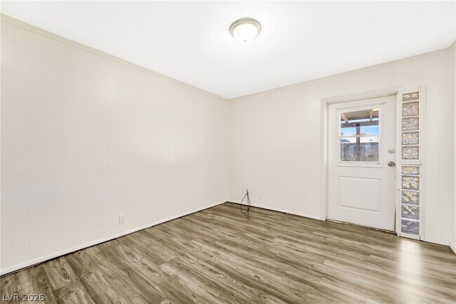 Building Photo - 107 Joshua St